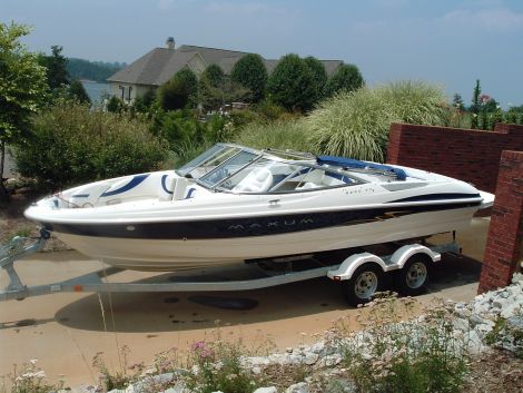 Used Maxum Ski Boats For Sale by owner | 2004 Maxum 2000 SR